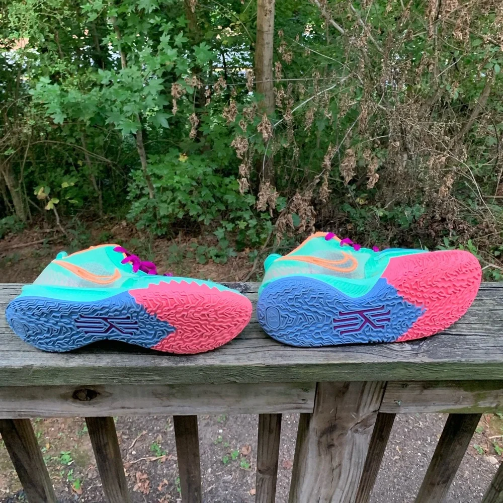 Nike Kyrie Low 4 “Keep Sue Fresh” Sz 8 (mens) - Picture 6 of 14